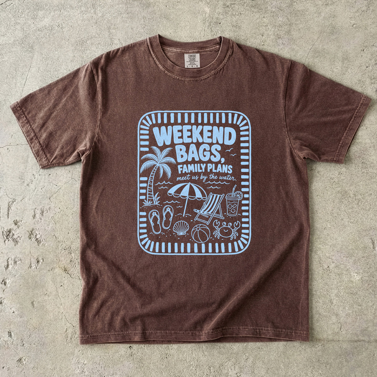 Weekend Bags Family Plans Beach Vacation Shirt in Espresso – flat lay
